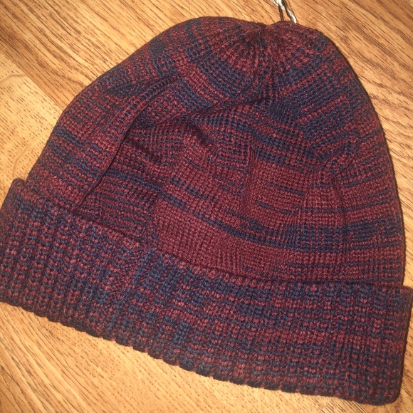 Verdict mad hatter beanie - Picture 3 of 5